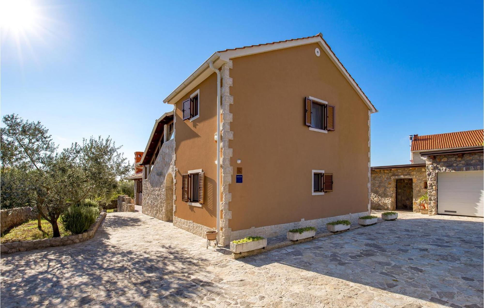 Gorgeous Home In Zgaljici With Sauna Экстерьер фото